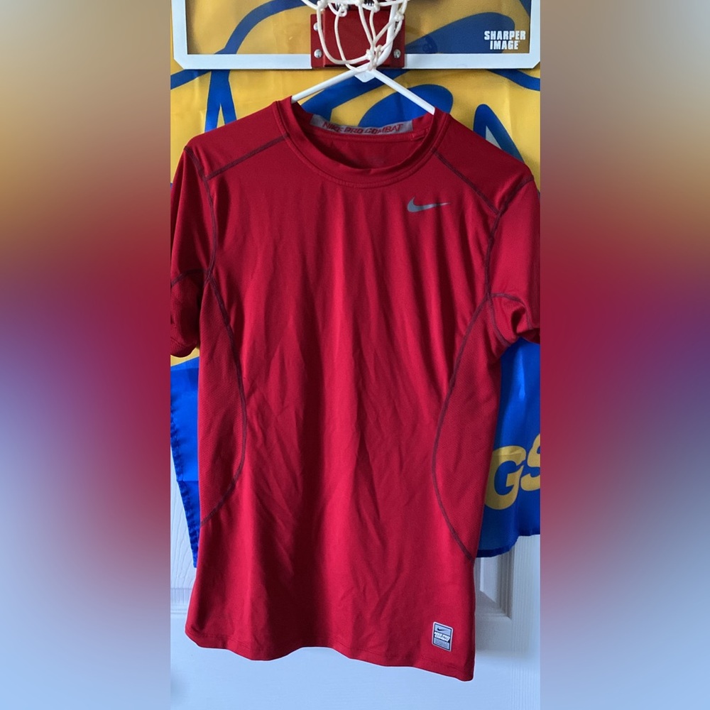 Nike Pro men’s shirt